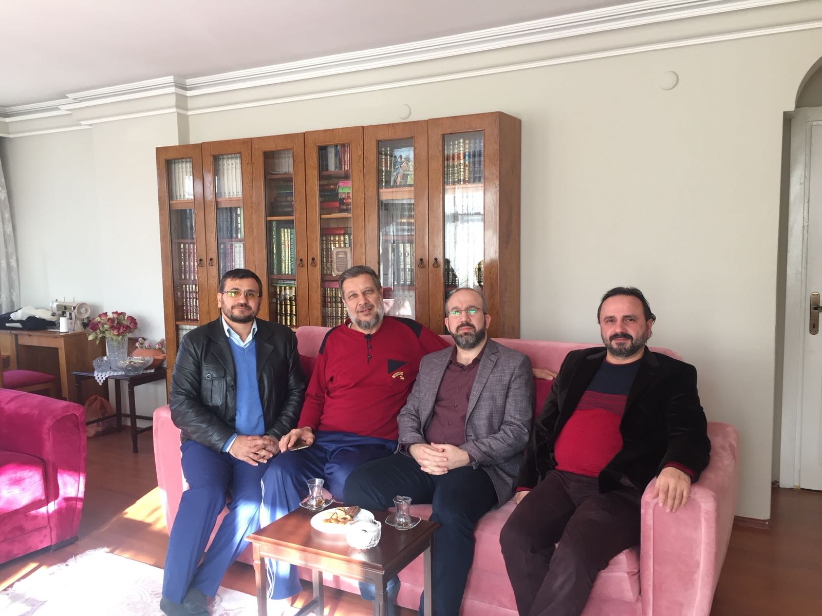 KİTAP İçin Yollara Revan Olmak