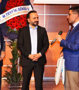 KÜRSÜLERİN CESUR HATİBİ: TİMURTAŞ UÇAR