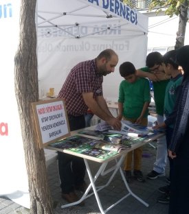 ÜCRETSİZ KİTAP OKUMAK İSTER MİSİNİZ ?