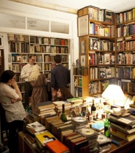 Satın Alıp da Okumadığımız Kitapların Üzerimizdeki Etkisi