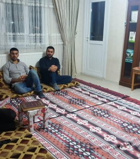 Müslüman Yanılmaz, Yanıltmaz