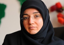 Av. Gülden SÖNMEZ (İHH Yönetim Kurulu Üyesi) isimli söyleşimiz