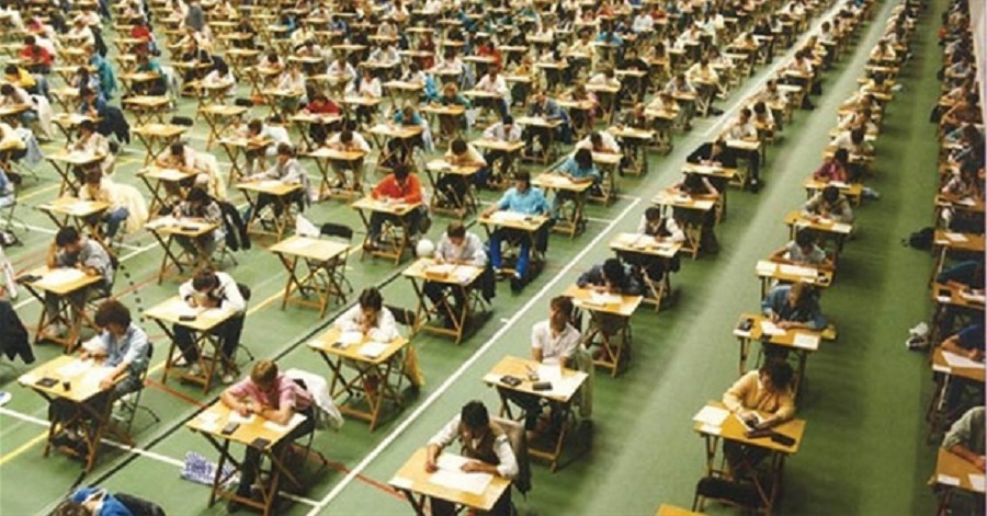 ZORUNLU OKUR, GÖNÜLSÜZ TOPLUM